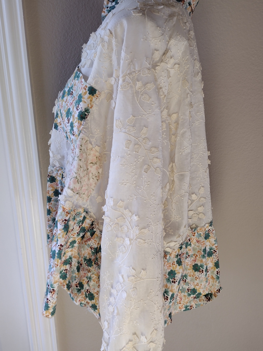 NWOT POL Floral Patchwork Lace Shacket in Cream & Teal - Picture 10 of 15